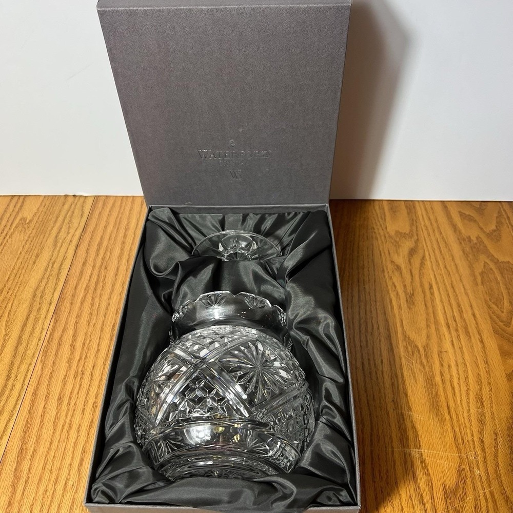 Waterford Crystal Biscuit Jar Candy Box with Lid Ireland Signed w/Original Box * - Picture 4 of 12